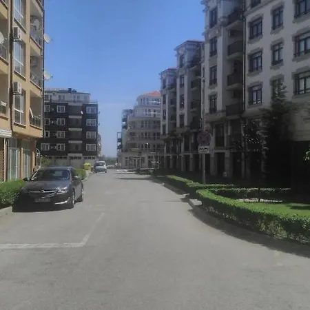 симона